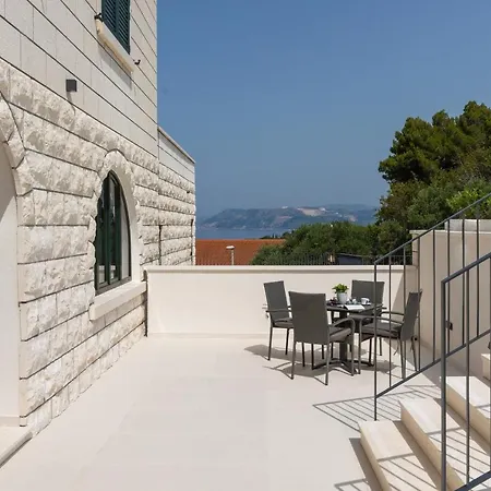 Luxury 